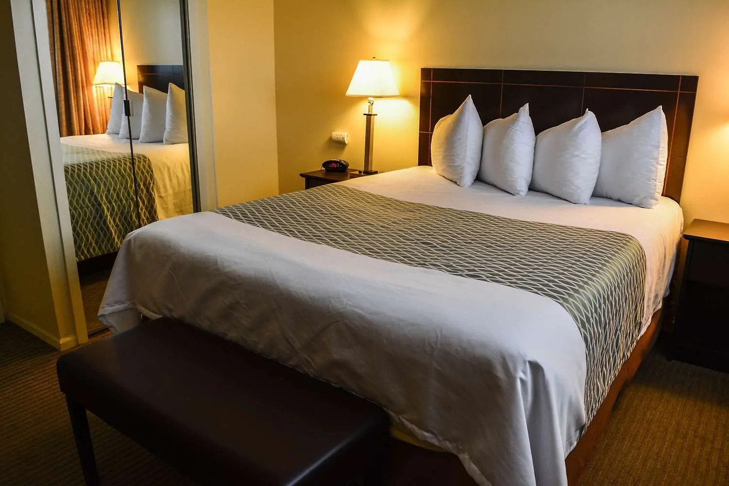Best Western Cowichan Valley Inn Duncan 3*,